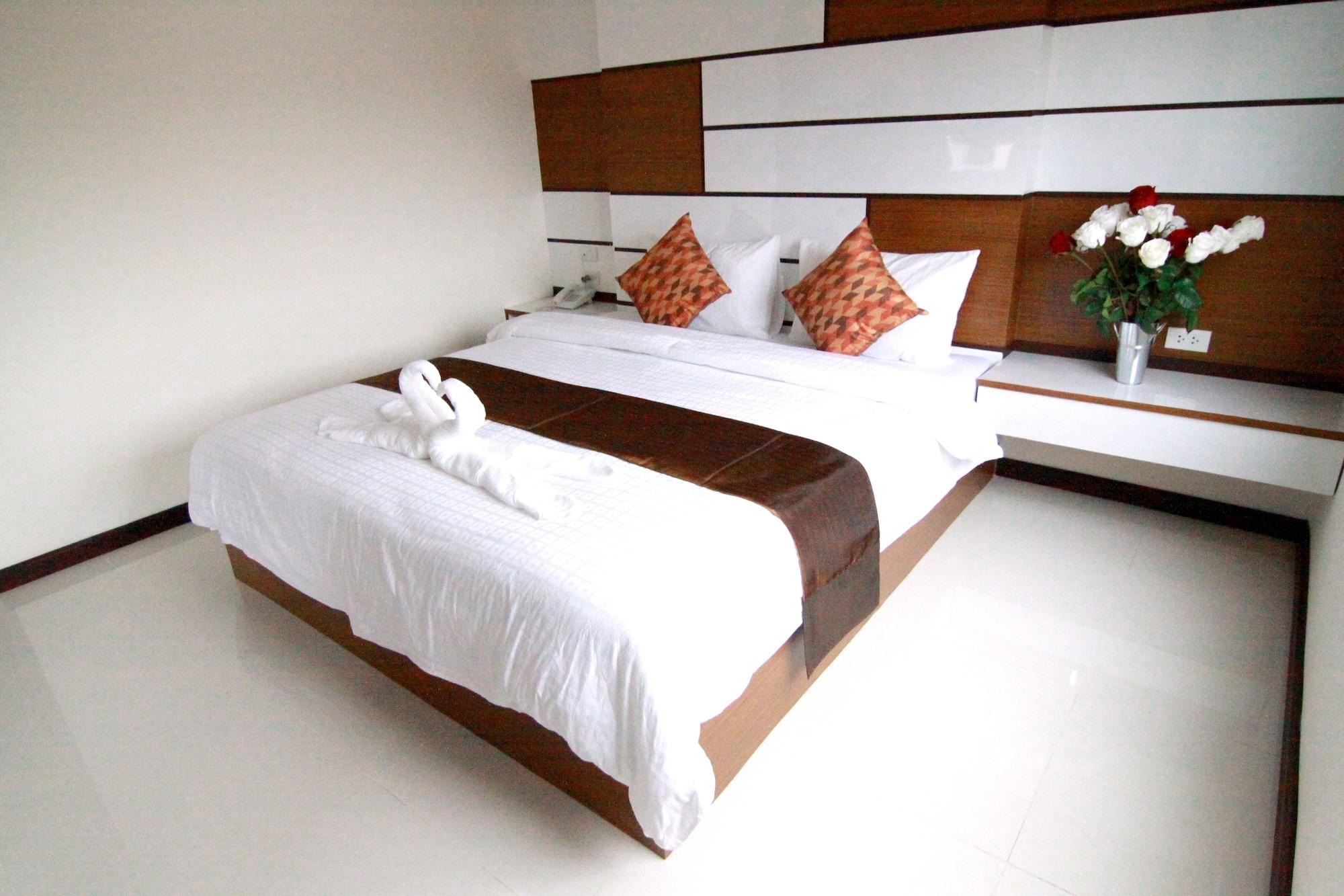 Ttt Hotel Hat Yai Dış mekan fotoğraf